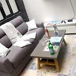 Le Poissonniere