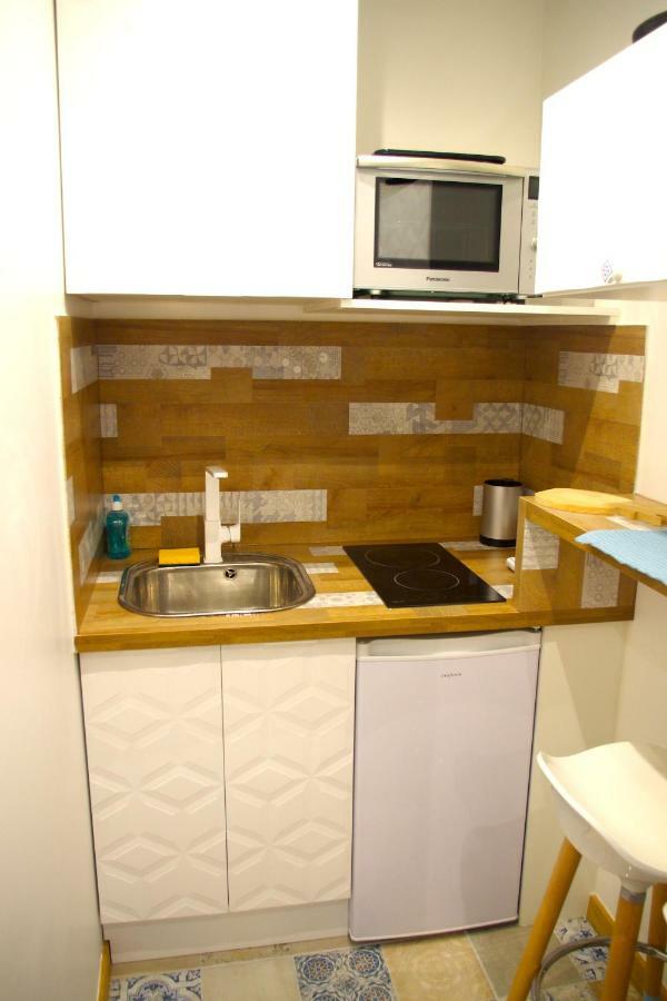 Le Poissonniere Paris