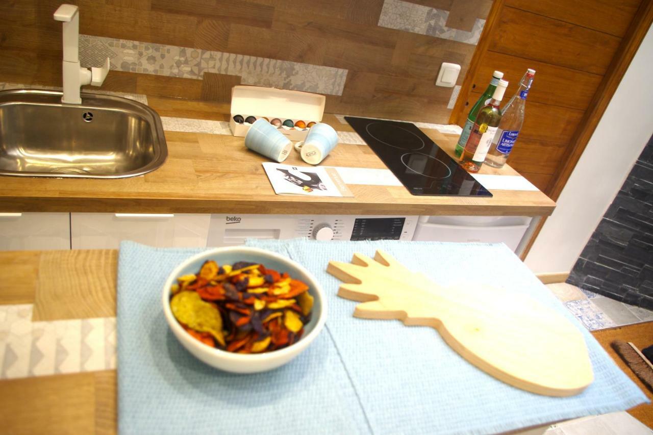 Le Poissonniere * Paris